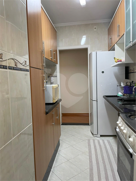 Apartamento à venda com 2 quartos, 65m² - Foto 16