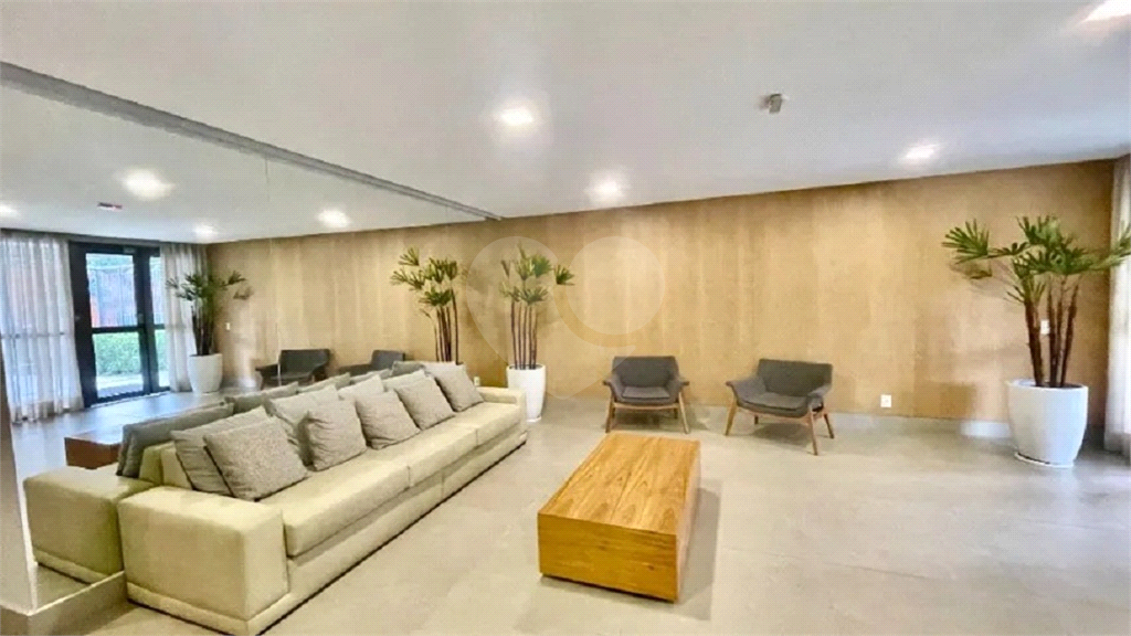 Apartamento novo com varanda gourmet à venda no Tatuapé