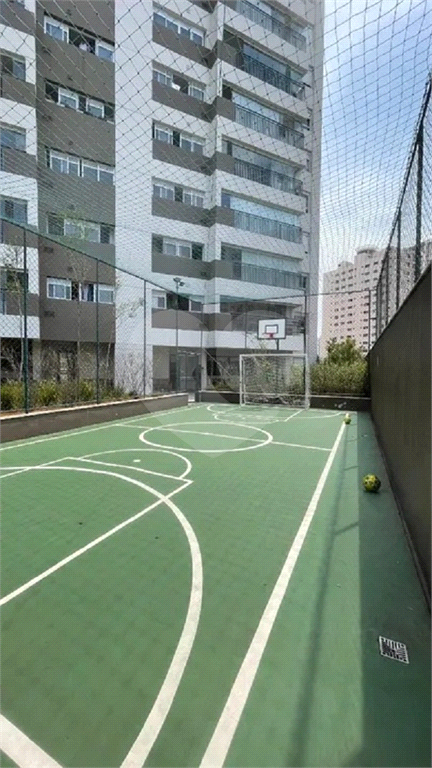 Apartamento novo com varanda gourmet à venda no Tatuapé