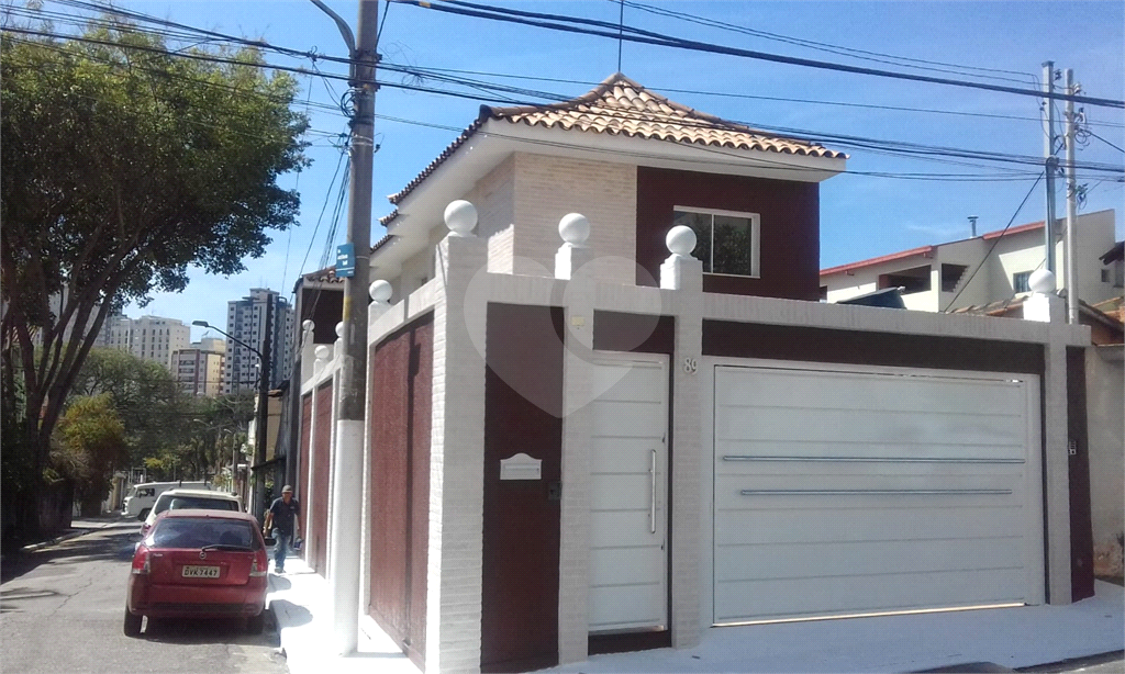 SOBRADO em JABAQUARA