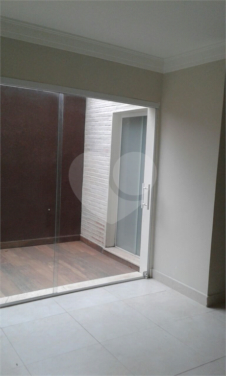 SOBRADO em JABAQUARA