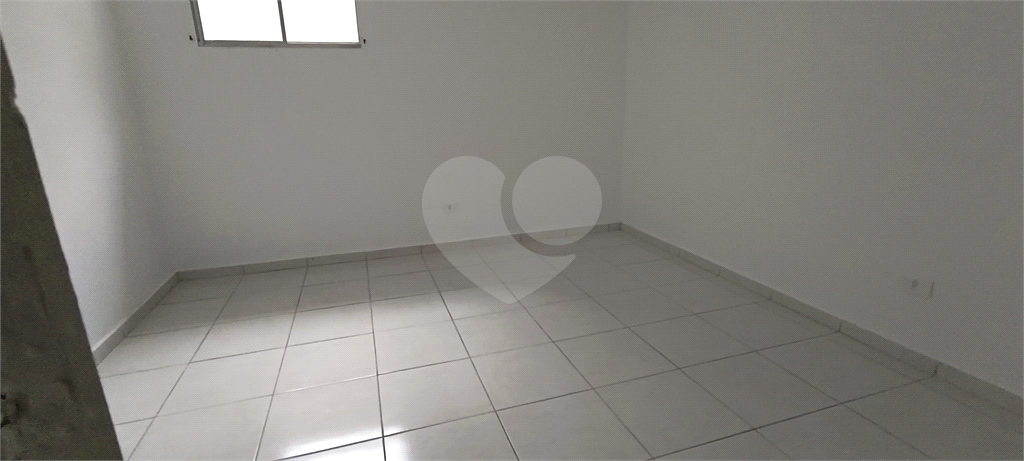 Sobrado  com 6 quartos , 2 cozinhas , na ZN No Lauzane Paulista  Ótimo preço !!