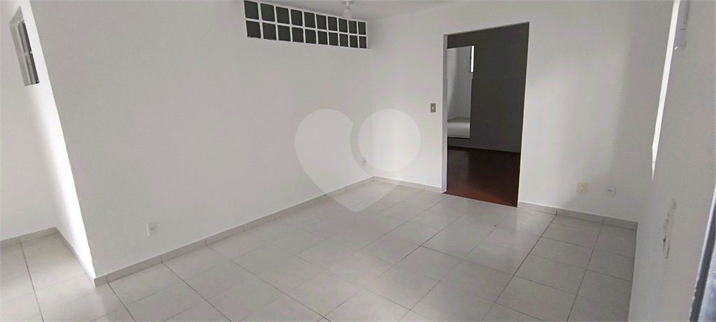 Sobrado  com 6 quartos , 2 cozinhas , na ZN No Lauzane Paulista  Ótimo preço !!