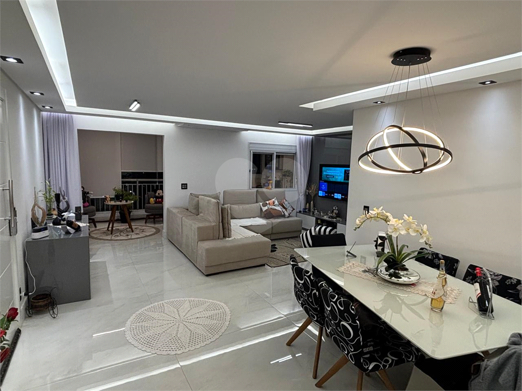 APARTAMENTO em MORUMBI