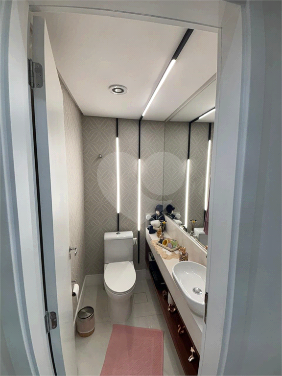 APARTAMENTO em MORUMBI
