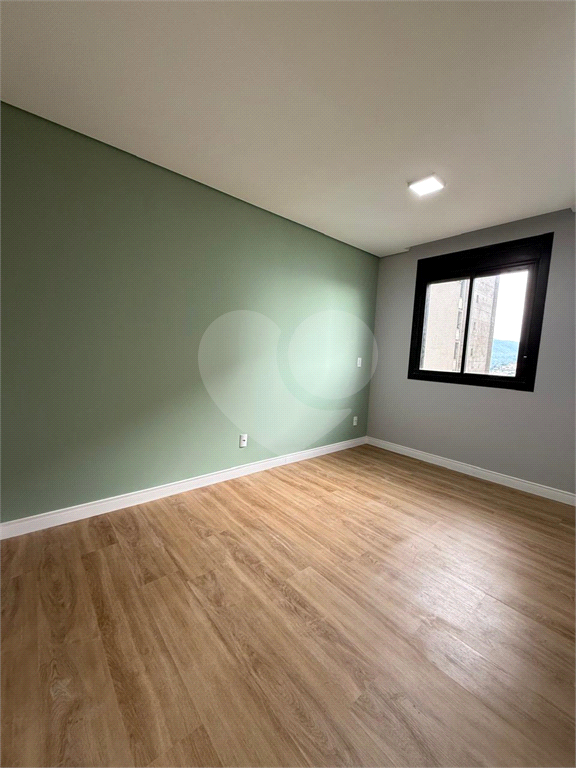 Apartamento à venda com 2 quartos, 69m² - Foto 11