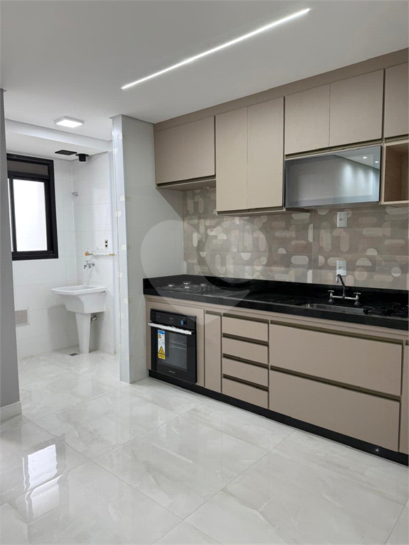 Apartamento à venda com 2 quartos, 69m² - Foto 9
