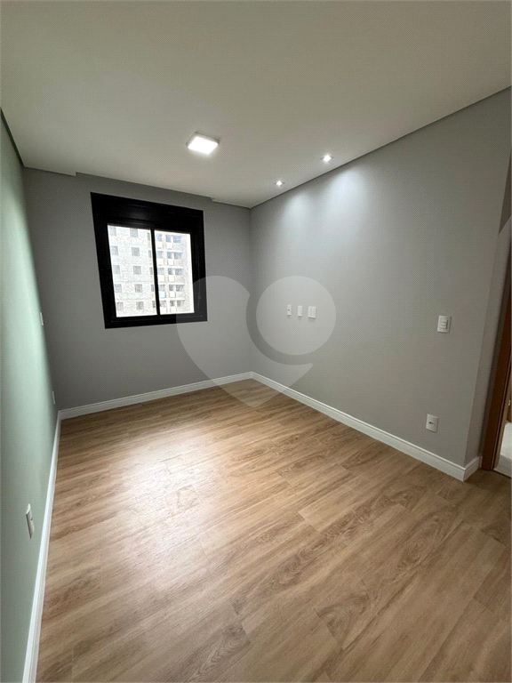 Apartamento à venda com 2 quartos, 69m² - Foto 10