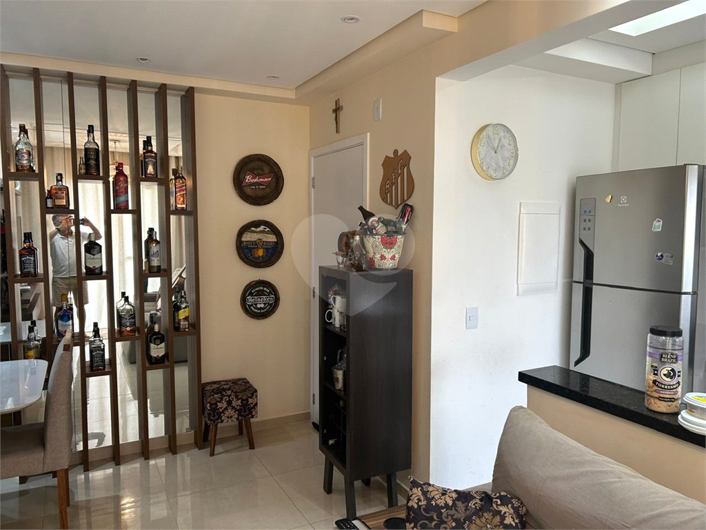 Apartamento à venda com 2 quartos, 64m² - Foto 10