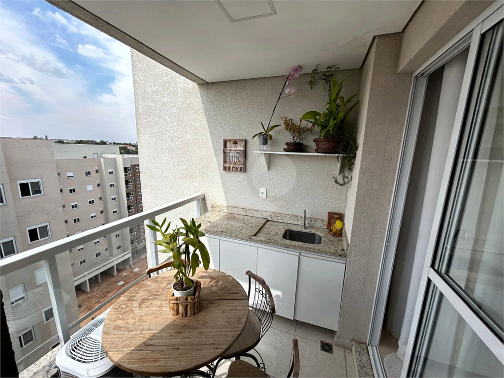 Apartamento à venda com 2 quartos, 64m² - Foto 14