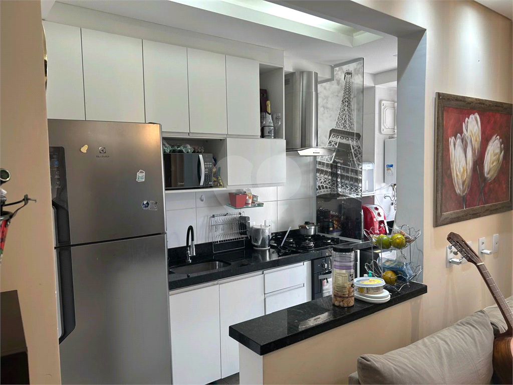 Apartamento à venda com 2 quartos, 64m² - Foto 25