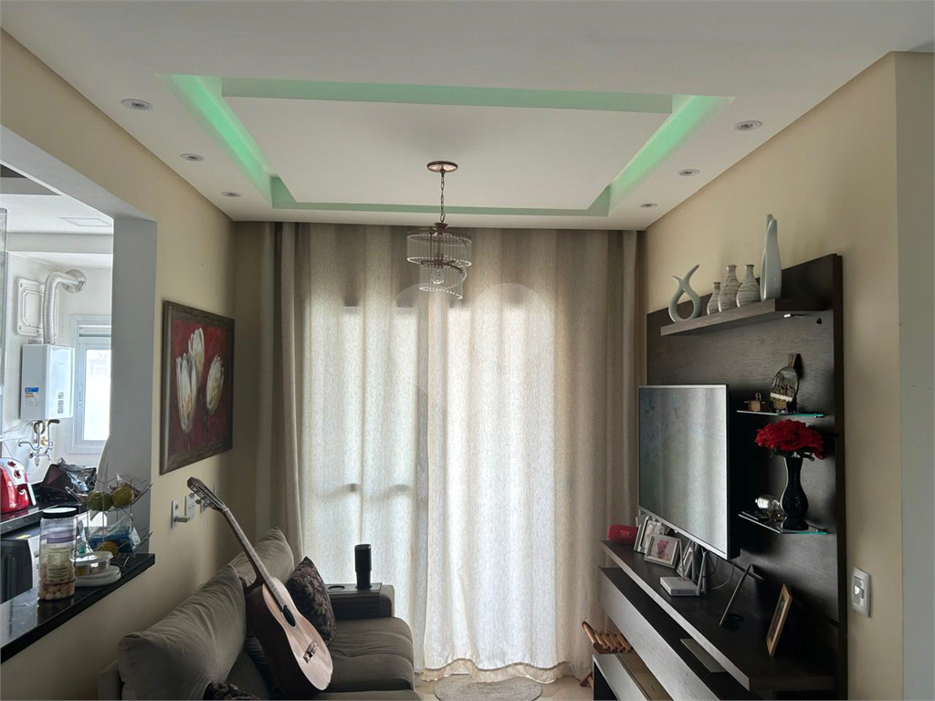 Apartamento à venda com 2 quartos, 64m² - Foto 5