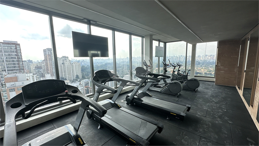 STUDIO COMERCIAL para consultório em Moema