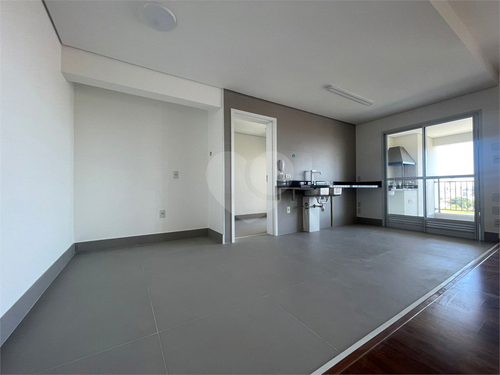 Apartamento à venda com 3 quartos, 155m² - Foto 6