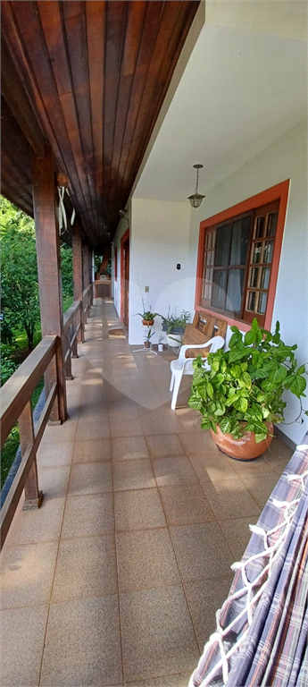 Casa de Condomínio à venda com 3 quartos, 200m² - Foto 5