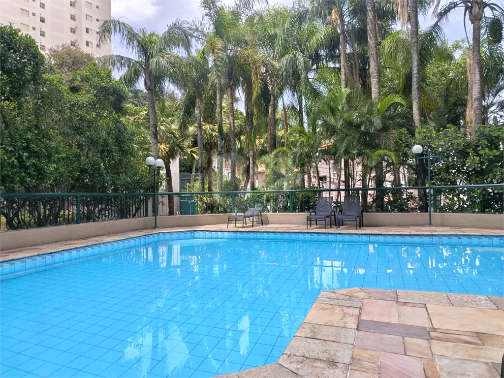 APARTAMENTO em MANDAQUI