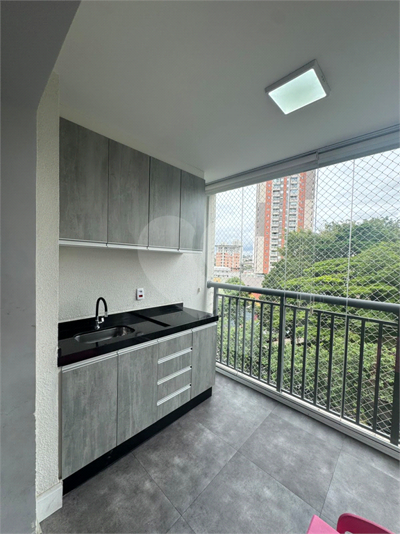 Oportunidade Imperdível: Apartamento de 62m² ao lado da estação de metrô!