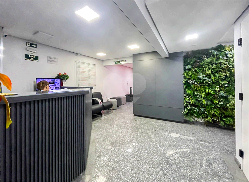 Conjunto / Sala Comercial - Vila Mariana - Santa Cruz - 1 Vaga - 30m² - Venda  Compra