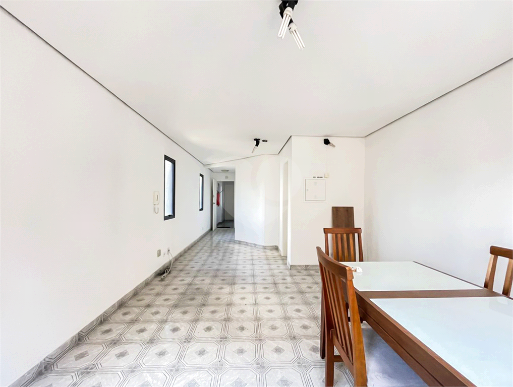 Conjunto / Sala Comercial - Vila Mariana - Santa Cruz - 1 Vaga - 30m² - Venda  Compra