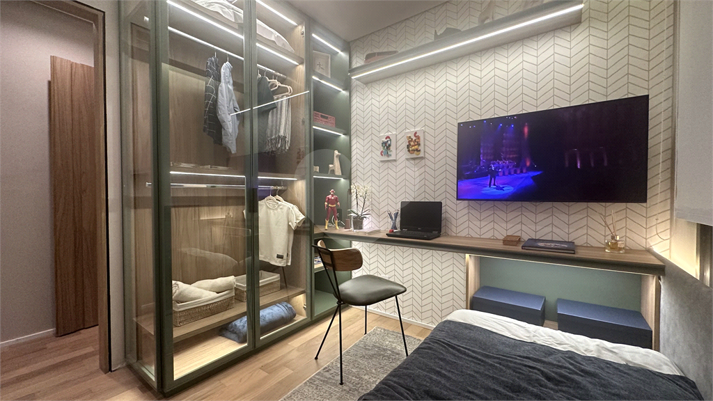  Venda - Apartamento de 3 Dormitórios com Sala Ampliada