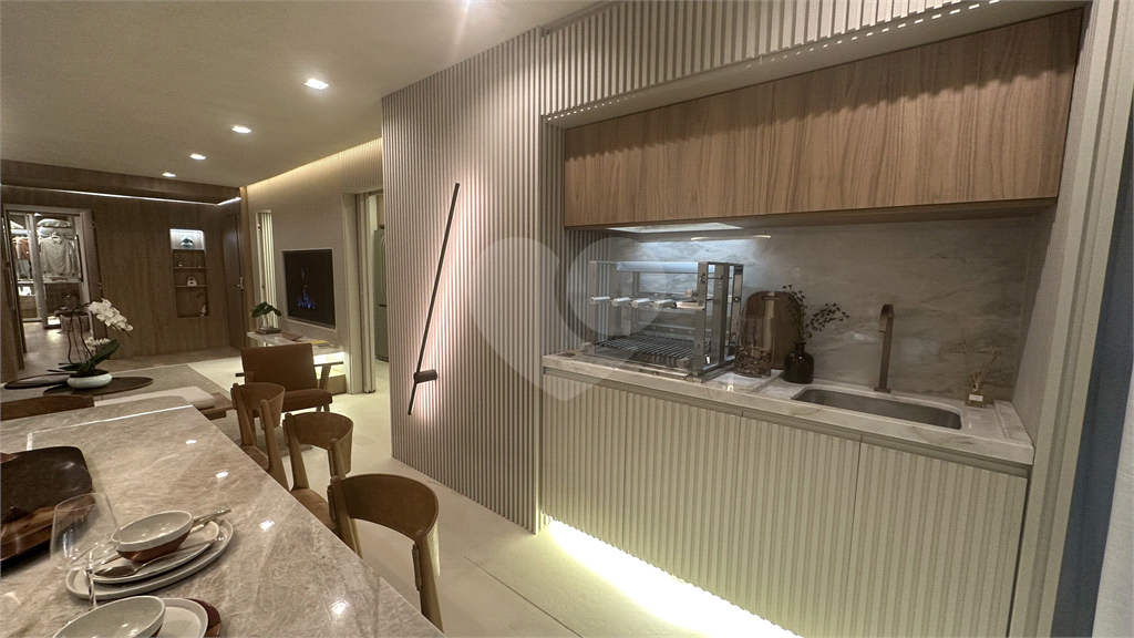  Venda - Apartamento de 3 Dormitórios com Sala Ampliada