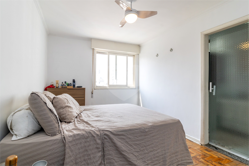 APARTAMENTO em PERDIZES