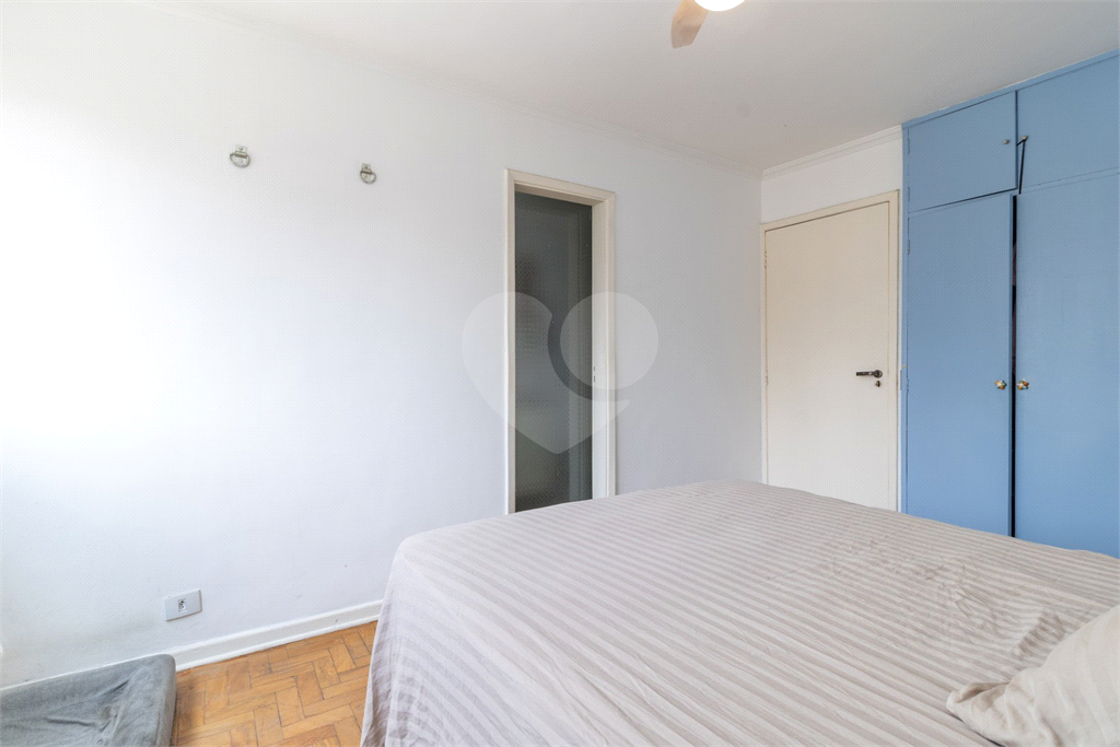 APARTAMENTO em PERDIZES