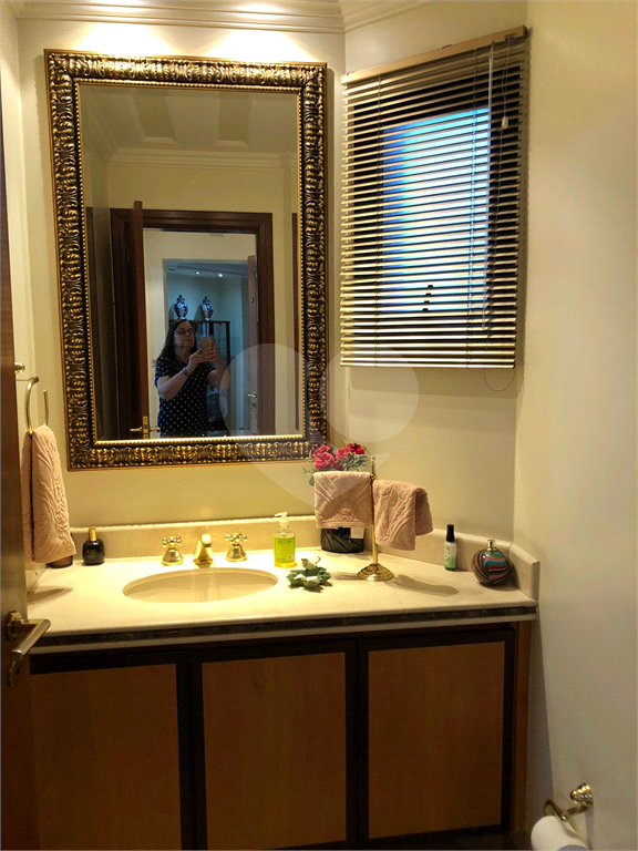 APARTAMENTO em VILA PRUDENTE
