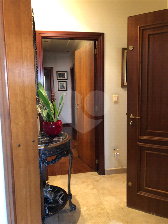 APARTAMENTO em VILA PRUDENTE