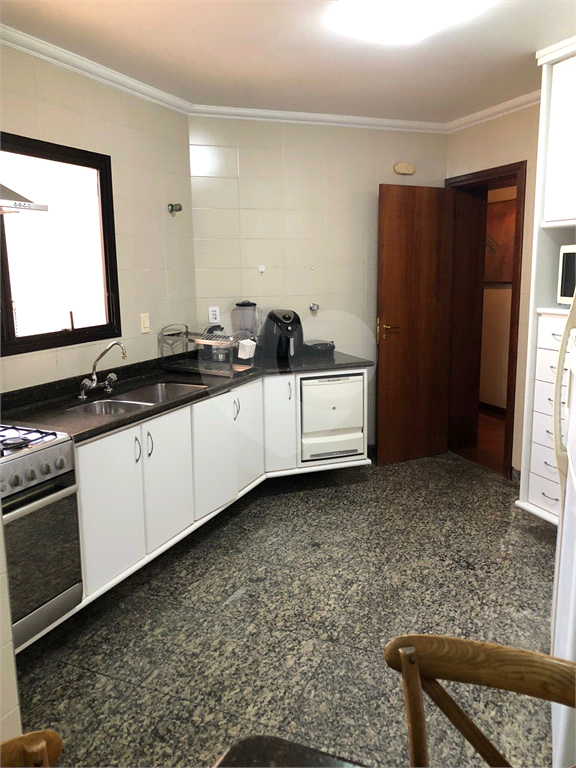 APARTAMENTO em VILA PRUDENTE