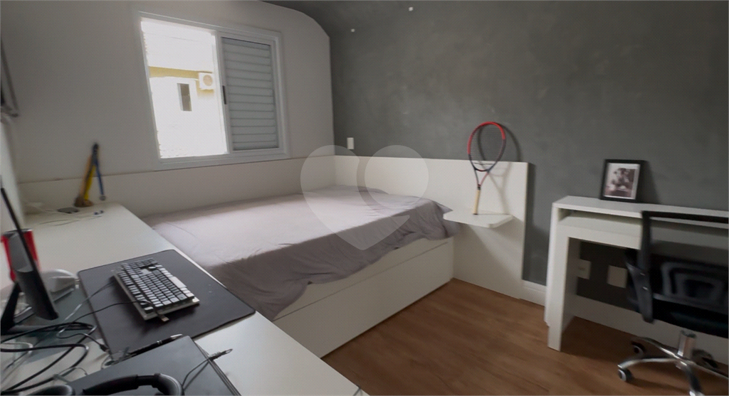 Casa de Condomínio à venda com 4 quartos, 240m² - Foto 23