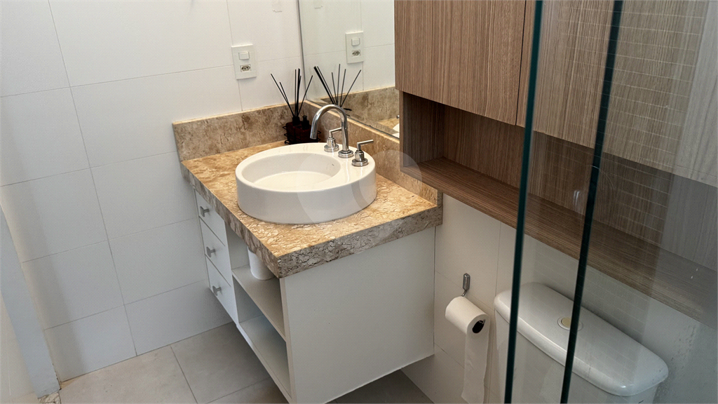 Casa de Condomínio à venda com 4 quartos, 240m² - Foto 11