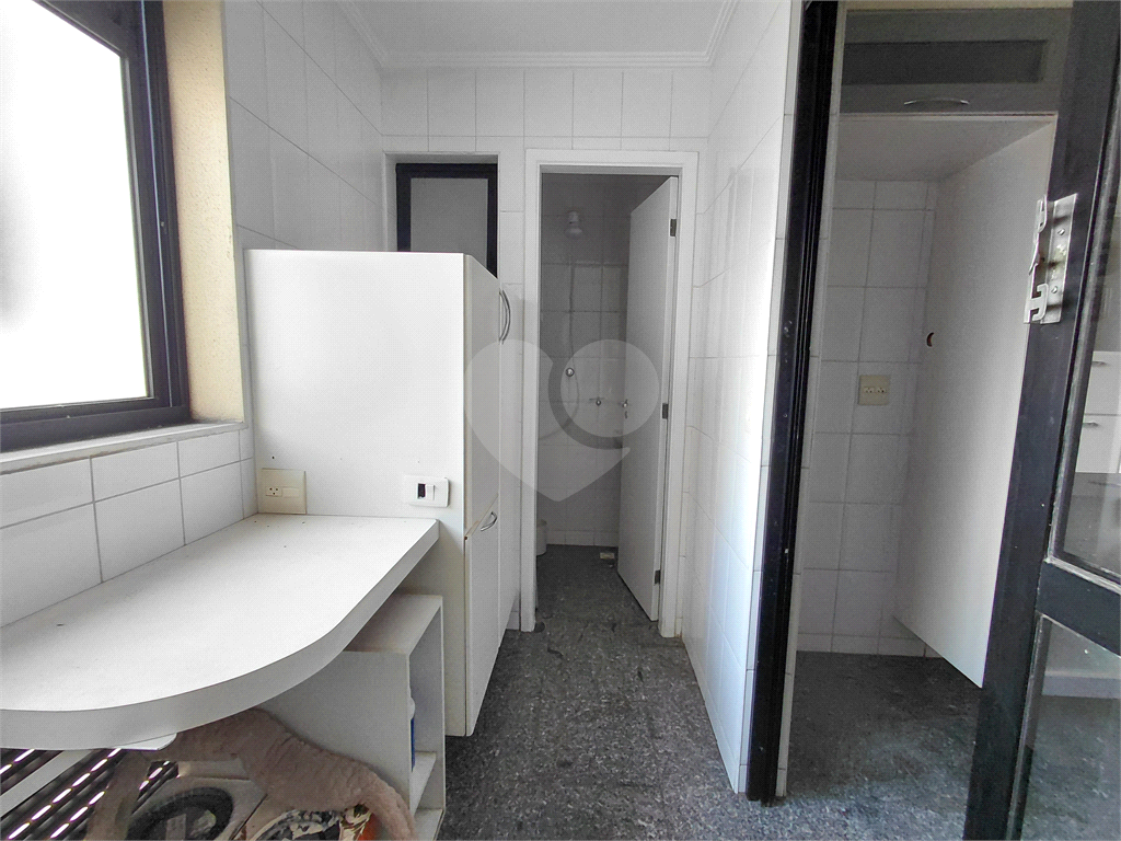 Imóvel de 126m² com sala ampla, 3 quartos, sendo 2 suítes, 3 vagas lazer completo Vila Romana