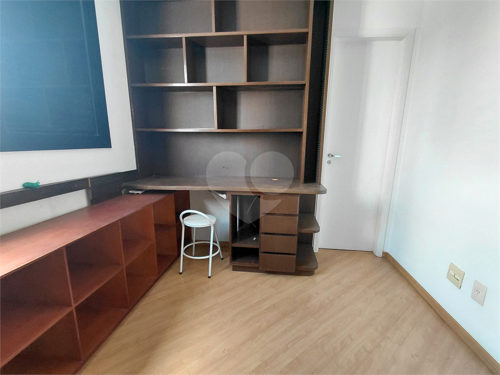 Imóvel de 126m² com sala ampla, 3 quartos, sendo 2 suítes, 3 vagas lazer completo Vila Romana