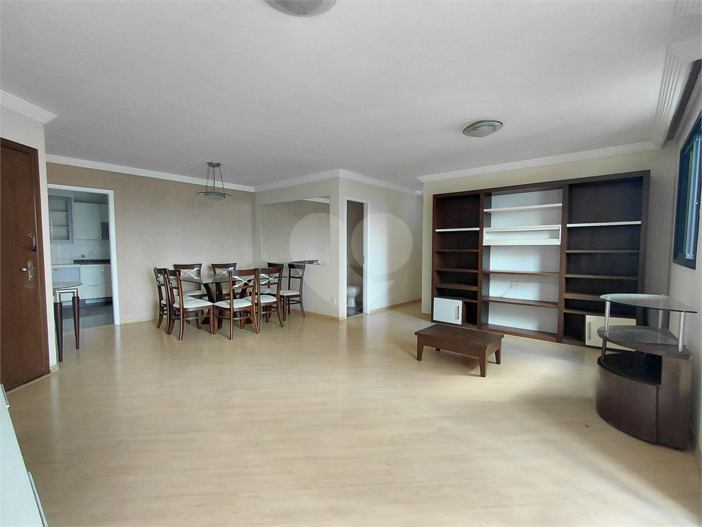 Imóvel de 126m² com sala ampla, 3 quartos, sendo 2 suítes, 3 vagas lazer completo Vila Romana