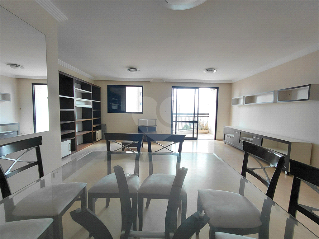 Imóvel de 126m² com sala ampla, 3 quartos, sendo 2 suítes, 3 vagas lazer completo Vila Romana