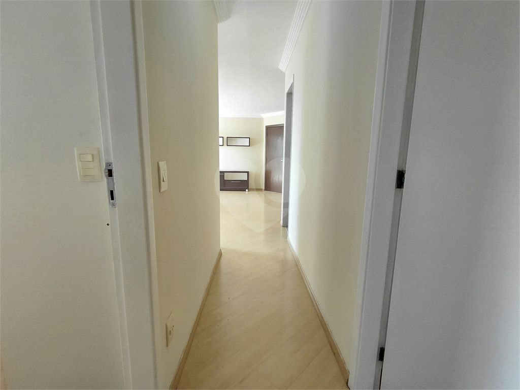 Imóvel de 126m² com sala ampla, 3 quartos, sendo 2 suítes, 3 vagas lazer completo Vila Romana