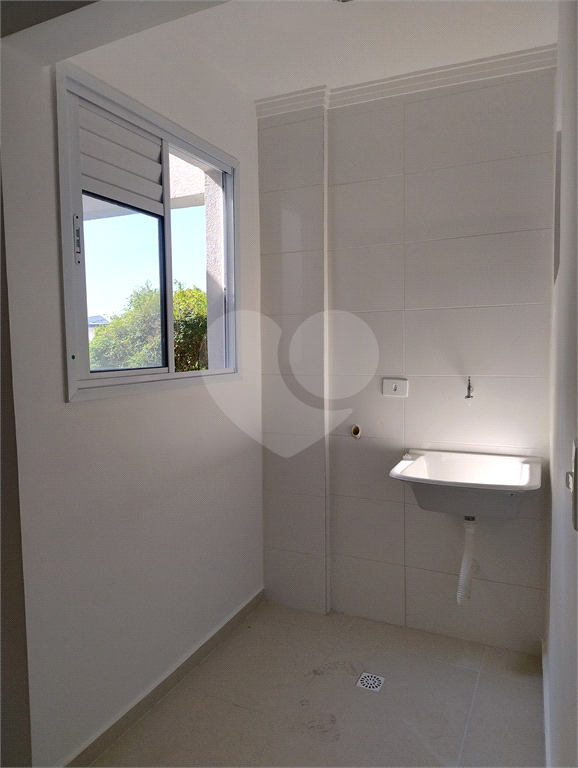 Apartamento novinho em condomínio inaugurado em 2025, localizado em um dos bairros mais valorizados e agradáveis da zona norte, o Jardim França. 