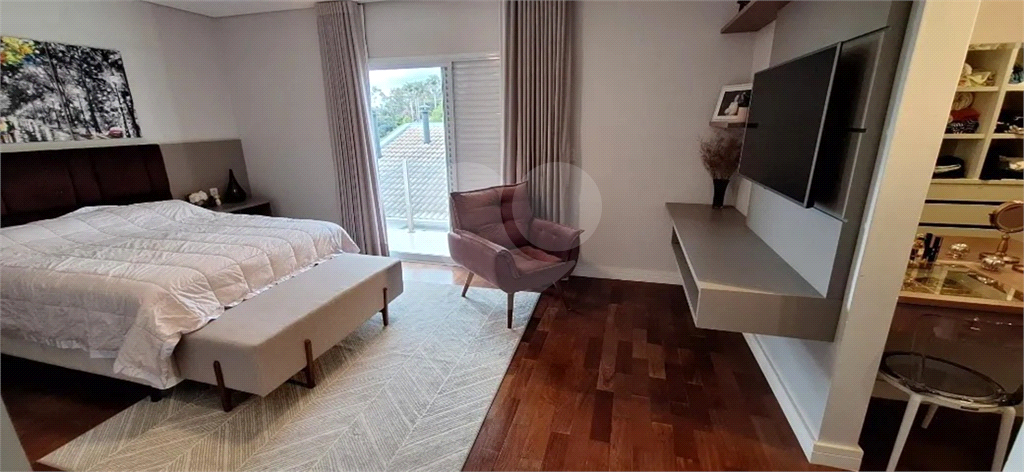 Casa de Condomínio à venda com 3 quartos, 328m² - Foto 4