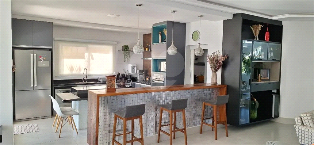 Casa de Condomínio à venda com 3 quartos, 328m² - Foto 6