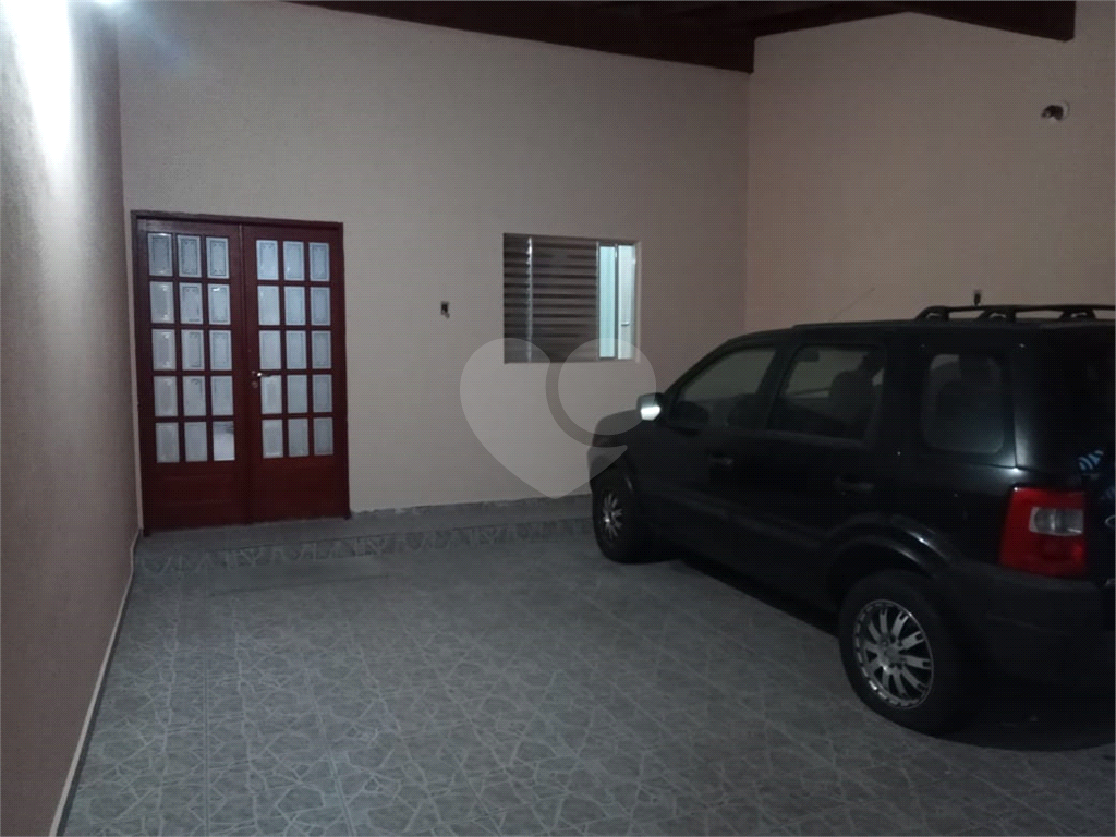 Casa à venda com 2 quartos, 125m² - Foto 3