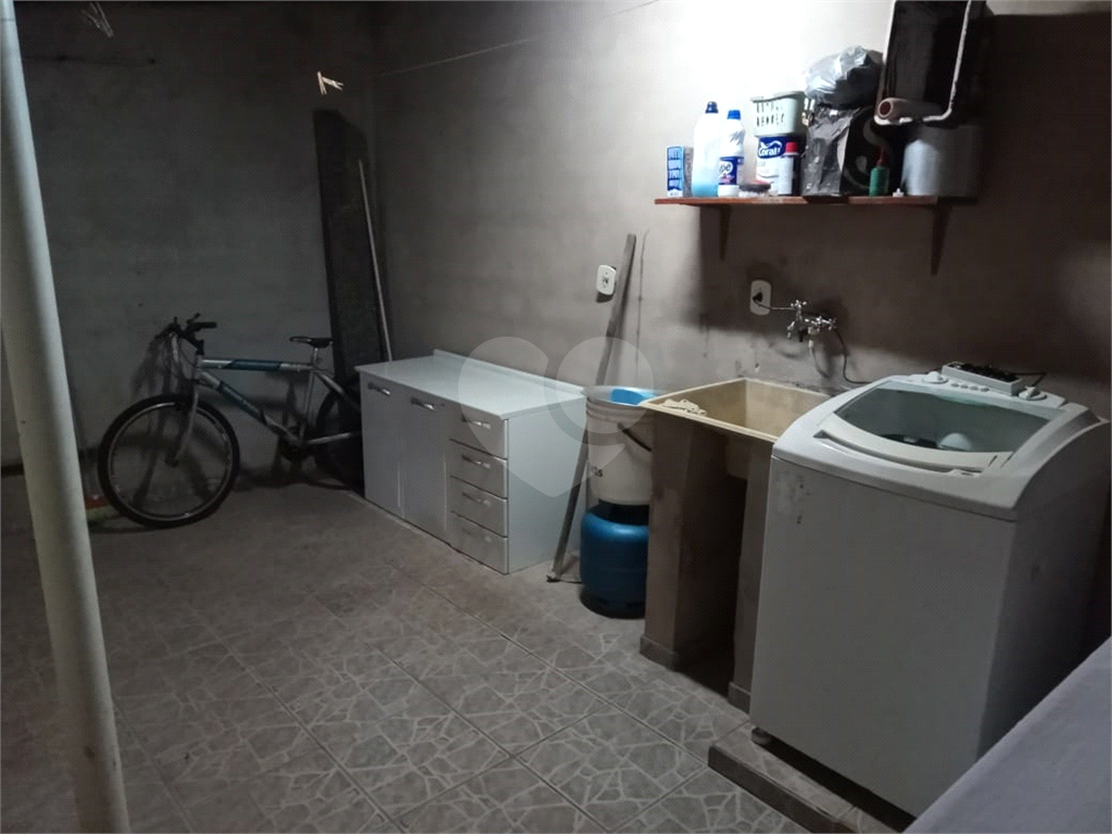 Casa à venda com 2 quartos, 125m² - Foto 14