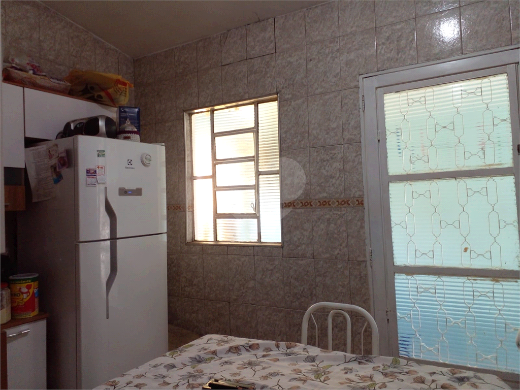Casa à venda com 5 quartos, 336m² - Foto 15