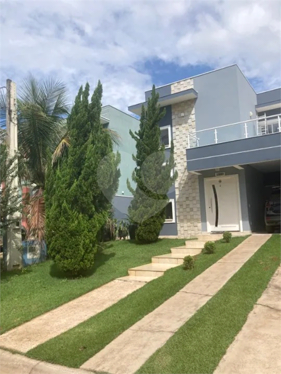Casa de Condomínio à venda com 3 quartos, 190m² - Foto 1