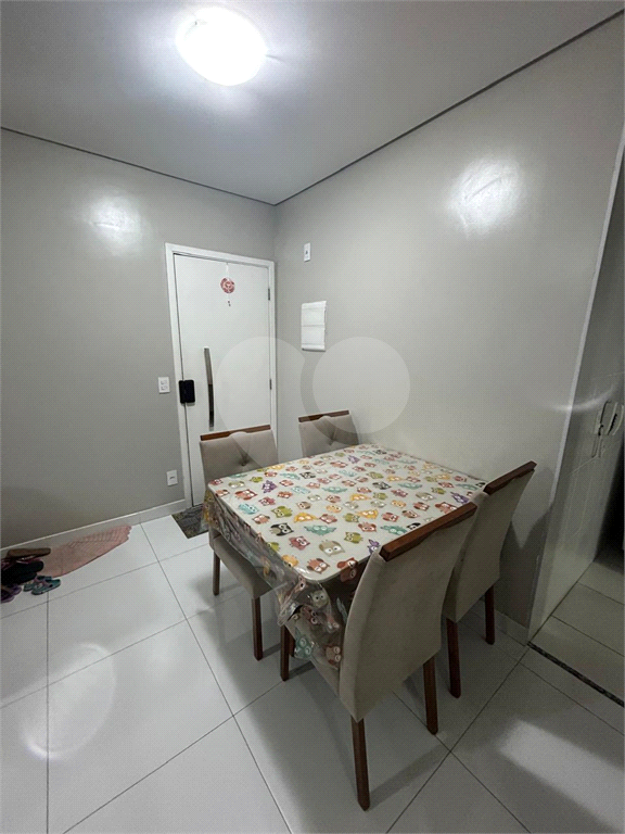 Apartamento à venda com 2 quartos, 62m² - Foto 3