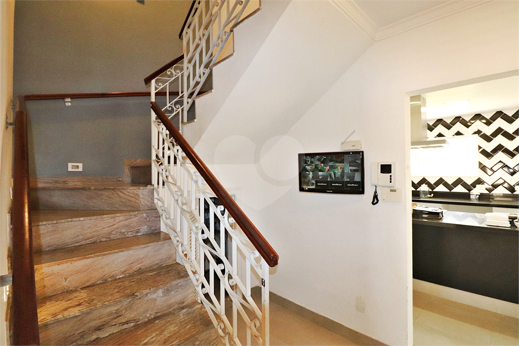 Sobrado, 4 quartos, 256 m² - Foto 8