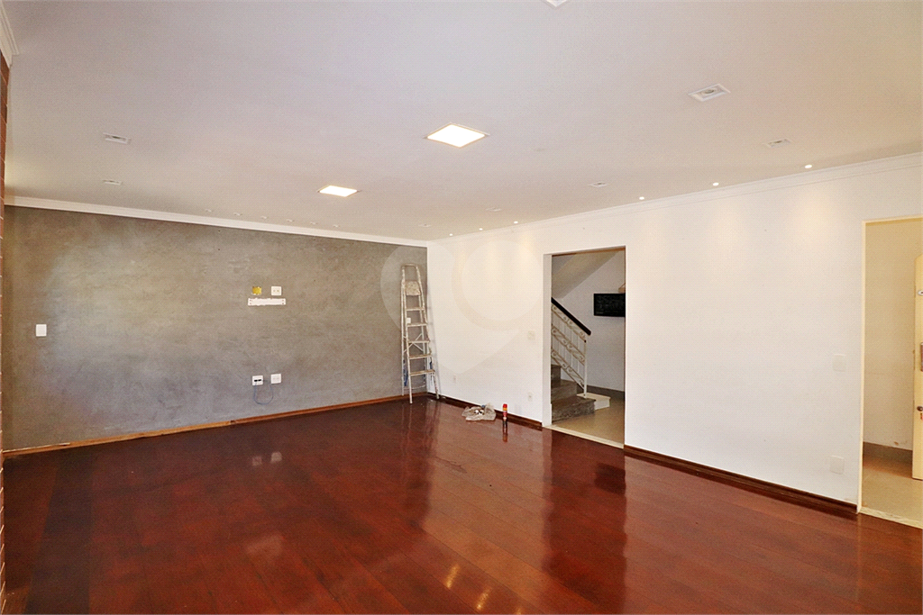Sobrado, 4 quartos, 256 m² - Foto 2