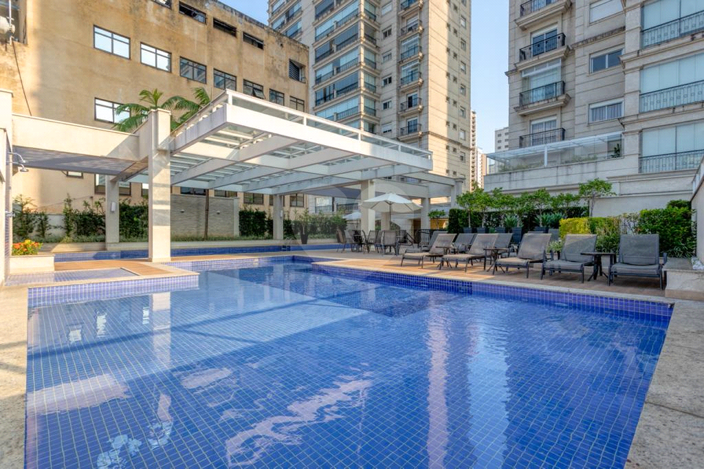 Imóvel de 190m² com sala ampla conectada a varanda gourmet 3 suítes lazer completo 4 vagas Perdzes 