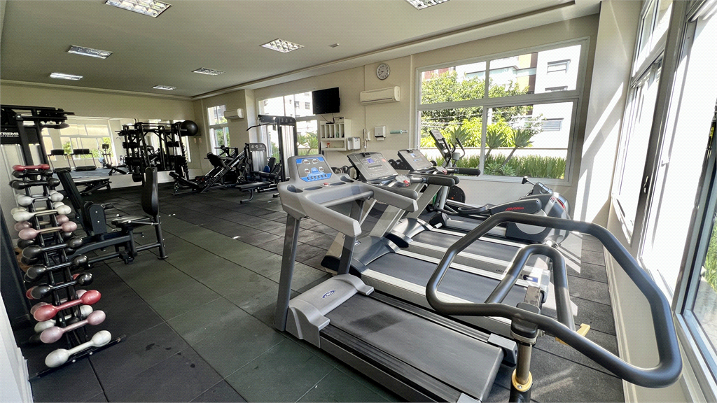 Imóvel de 190m² com sala ampla conectada a varanda gourmet 3 suítes lazer completo 4 vagas Perdzes 