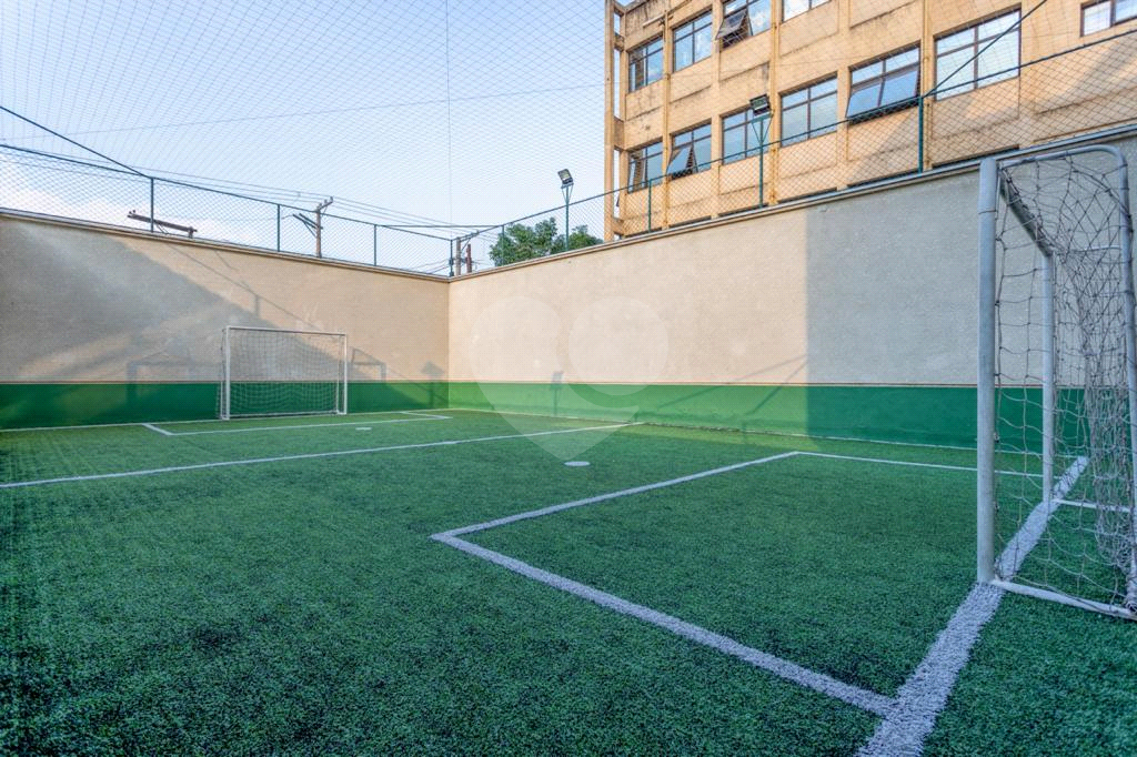 Imóvel de 190m² com sala ampla conectada a varanda gourmet 3 suítes lazer completo 4 vagas Perdzes 